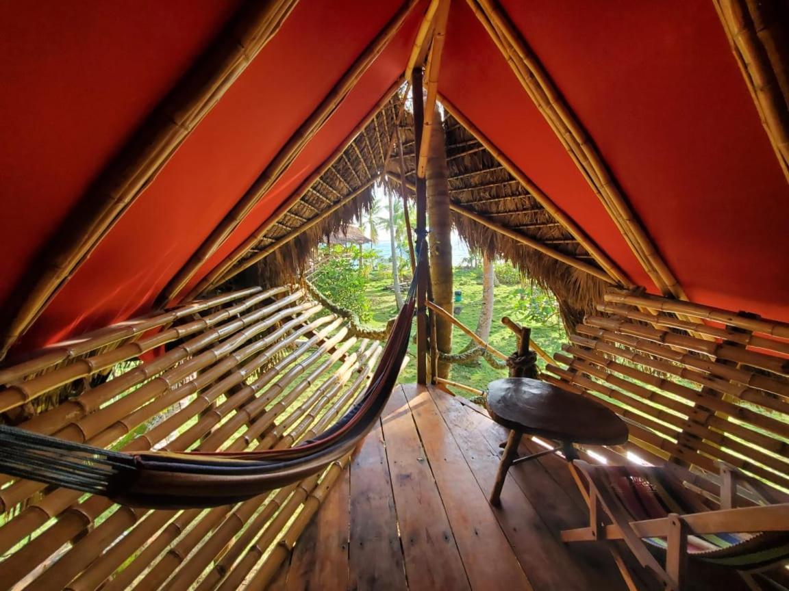 Derek'S Place Eco-Lodge Corn Island Exterior foto