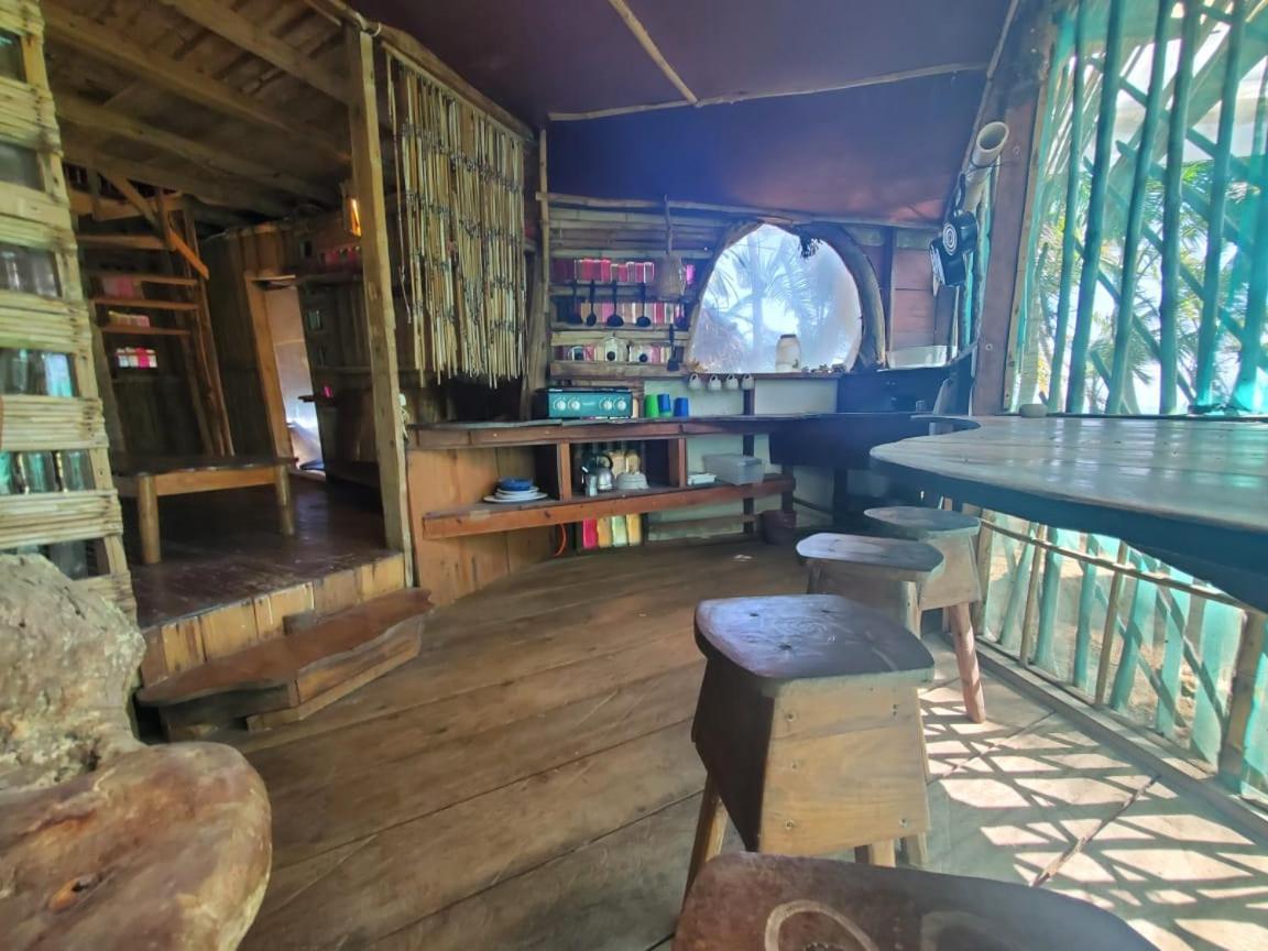 Derek'S Place Eco-Lodge Corn Island Exterior foto